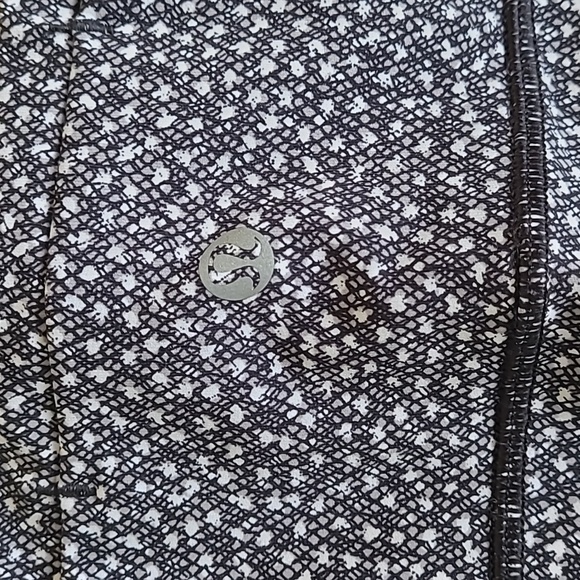 Lululemon leggings - Picture 2 of 13